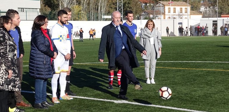 Riotinto rinde un caluroso homenaje a Vicente del Bosque