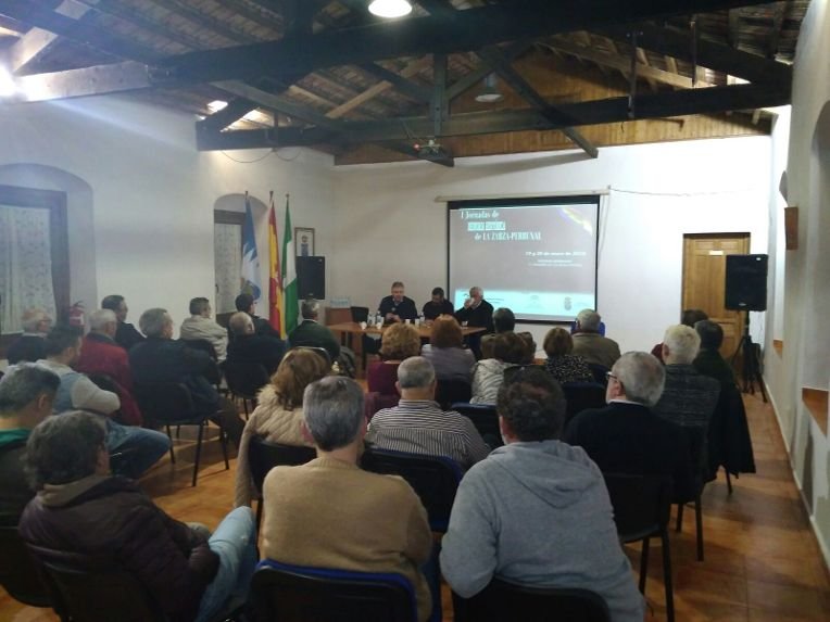 Fernando Pineda es reelegido presidente de la Asociación de Memoria Histórica