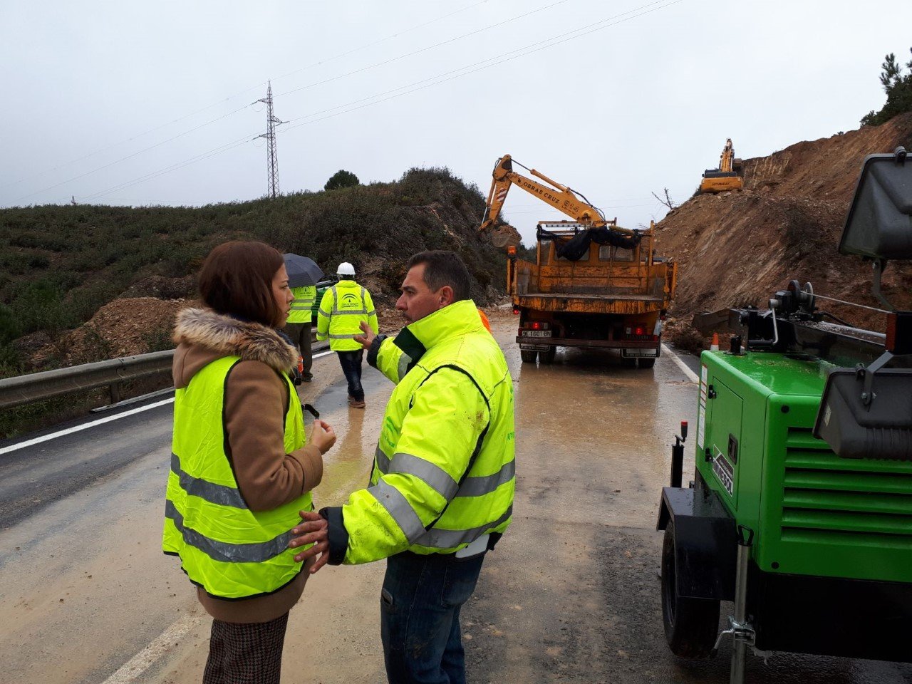 La Junta estudia realizar trabajos nocturnos para agilizar la apertura de la carretera Campofrío-Riotinto