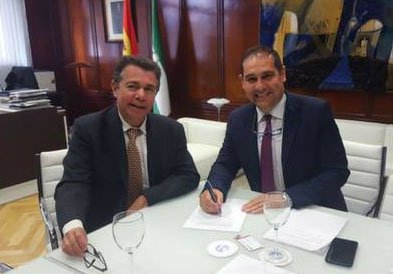 El Puerto de Huelva estrecha lazos con la Fundación Río Tinto