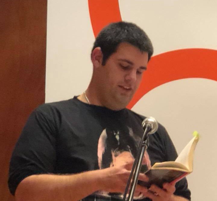 El joven nervense Adrián López publica su segundo libro, ‘El legado de Calandra’