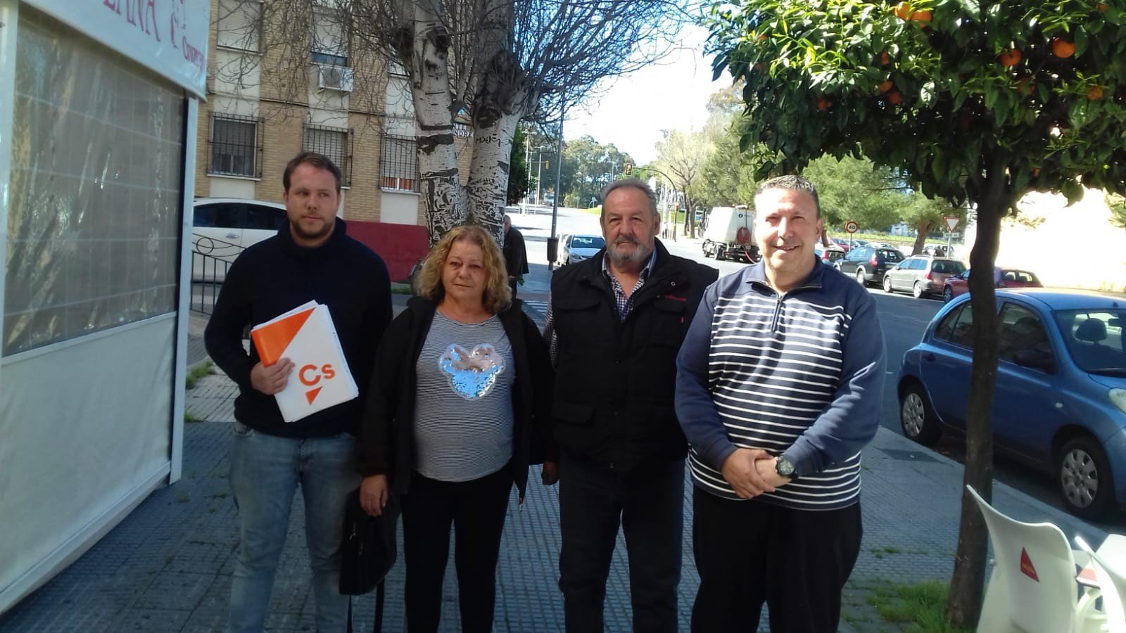 Cs intercede para evitar el desahucio de la familia de El Campillo