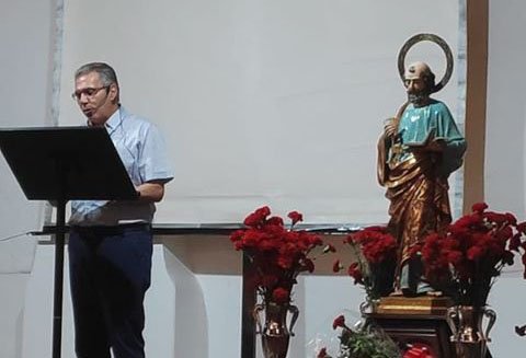 Un emotivo pregón de Alfonso Pedro abre las fiestas patronales de Marigenta