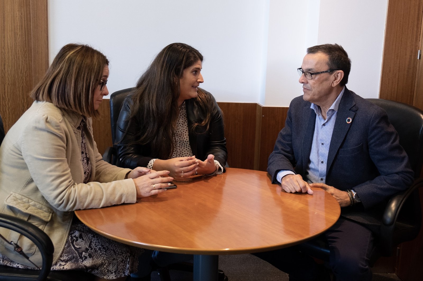 Diputación estudia fórmulas para resolver la situación económica municipal de Riotinto