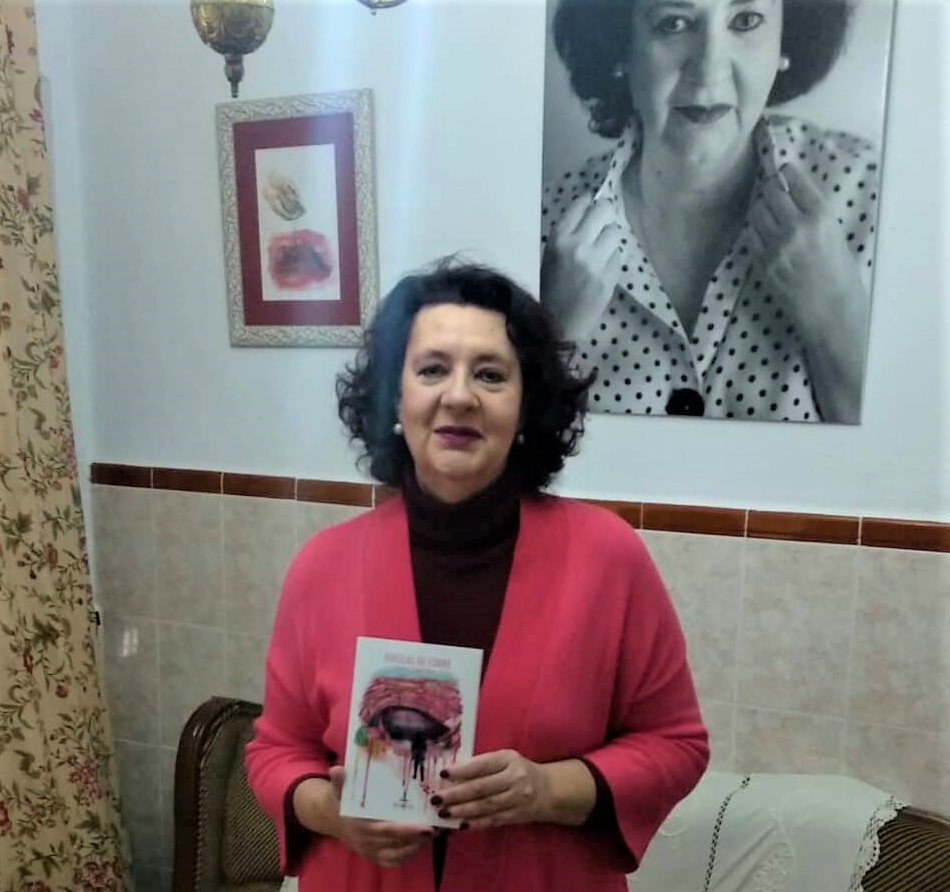 La riotinteña Rosario Santana publica su cuarto libro, ‘Huellas de Cobre’
