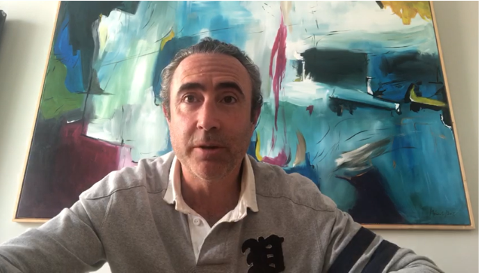 Un matrón del Hospital de Riotinto denuncia que tiene síntomas y no le hacen la prueba