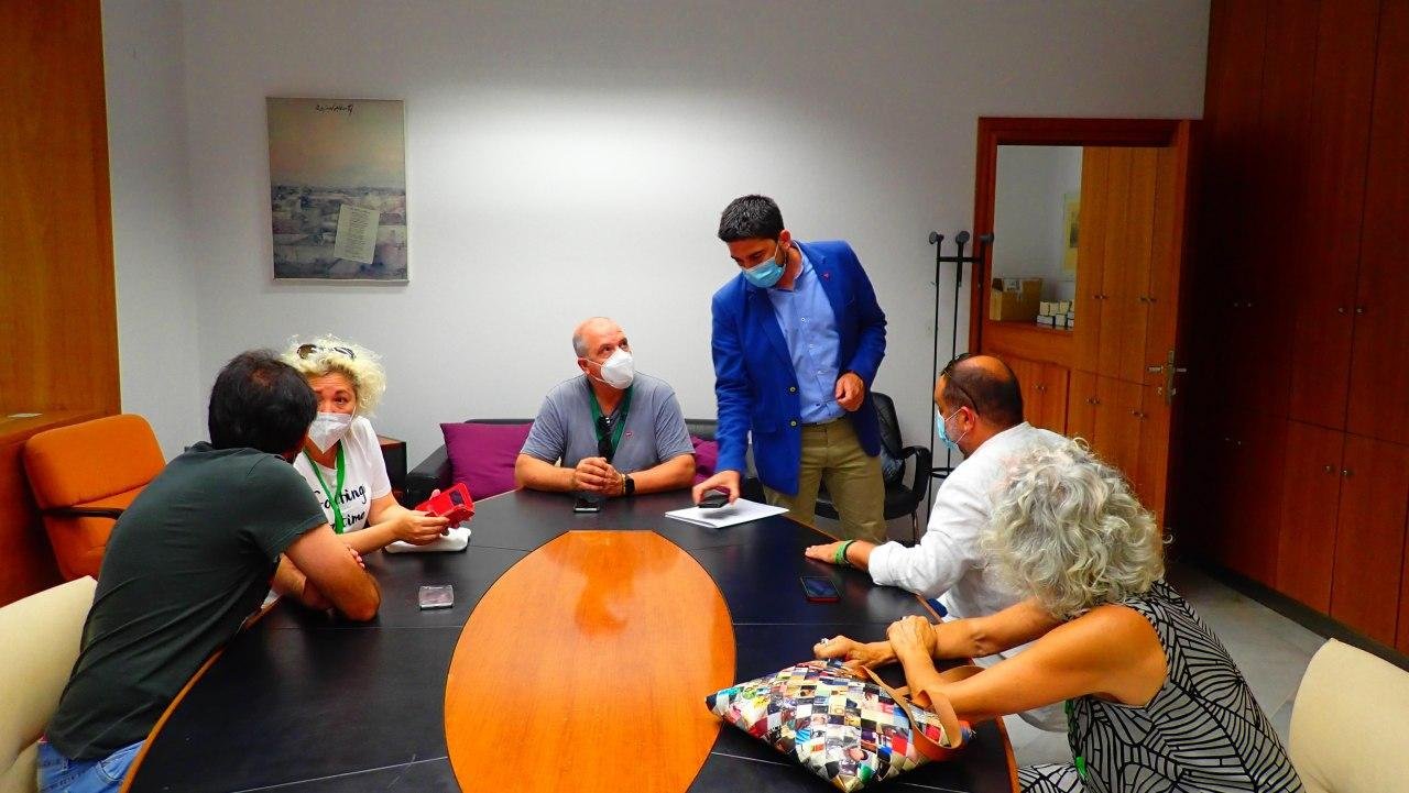 IU reta al Ayuntamiento de Nerva a rechazar el proyecto del vertedero