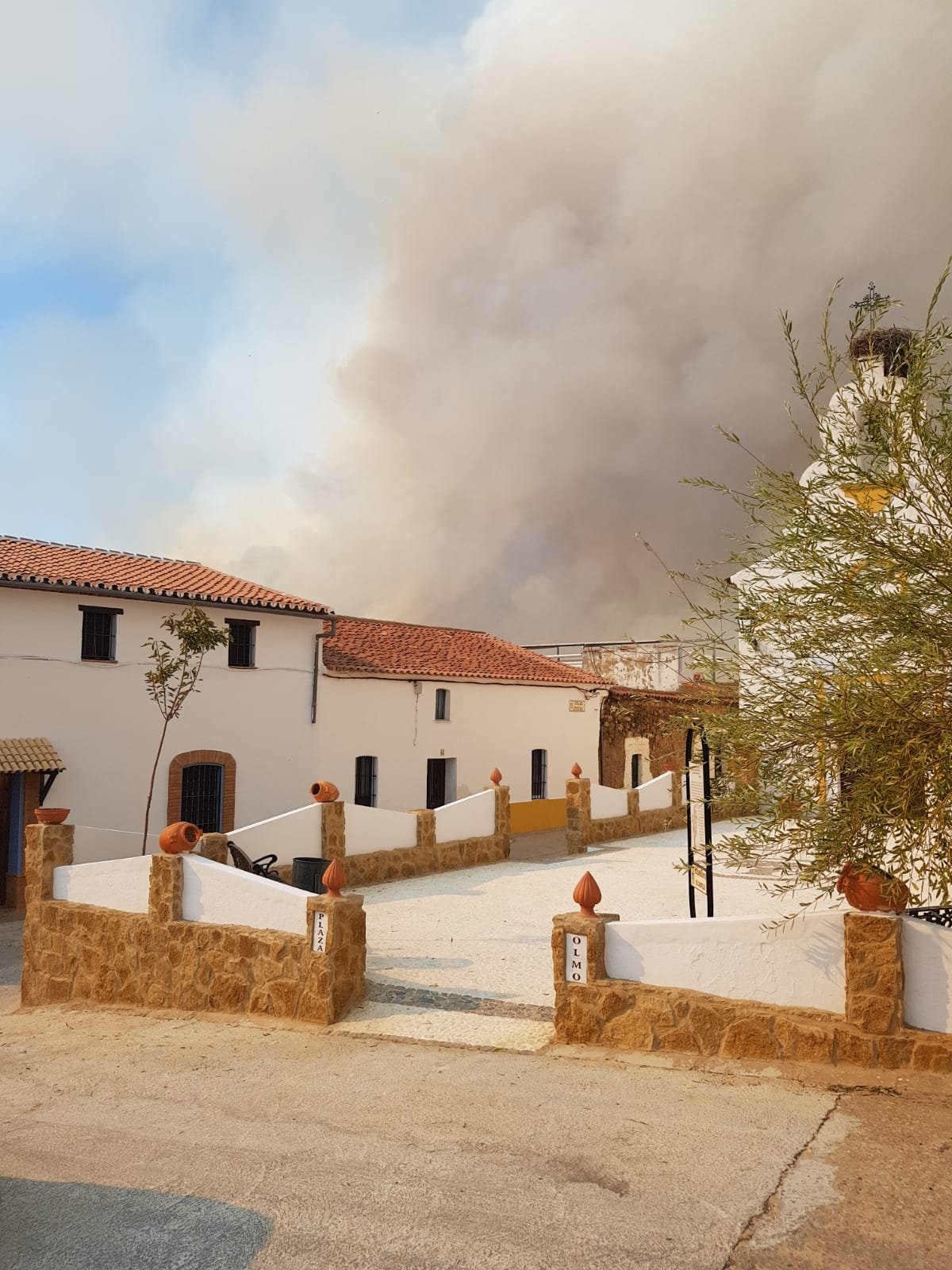 Desalojan a los vecinos de Traslasierra