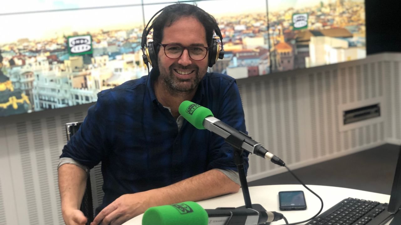 El pozueleño Rafa López logra el premio ‘Periodista con buena tinta’