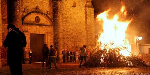 El covid puede con la tradición de Las Candelas de Zalamea