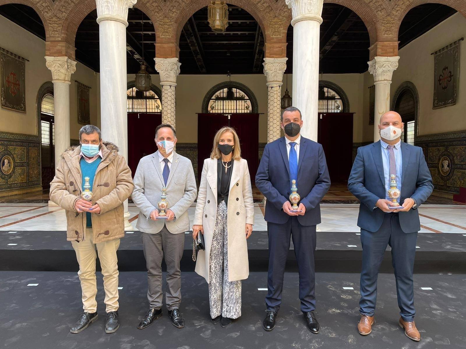 Reconocimiento a El Campillo y Zalamea tras sufrir el incendio más feroz del pasado verano