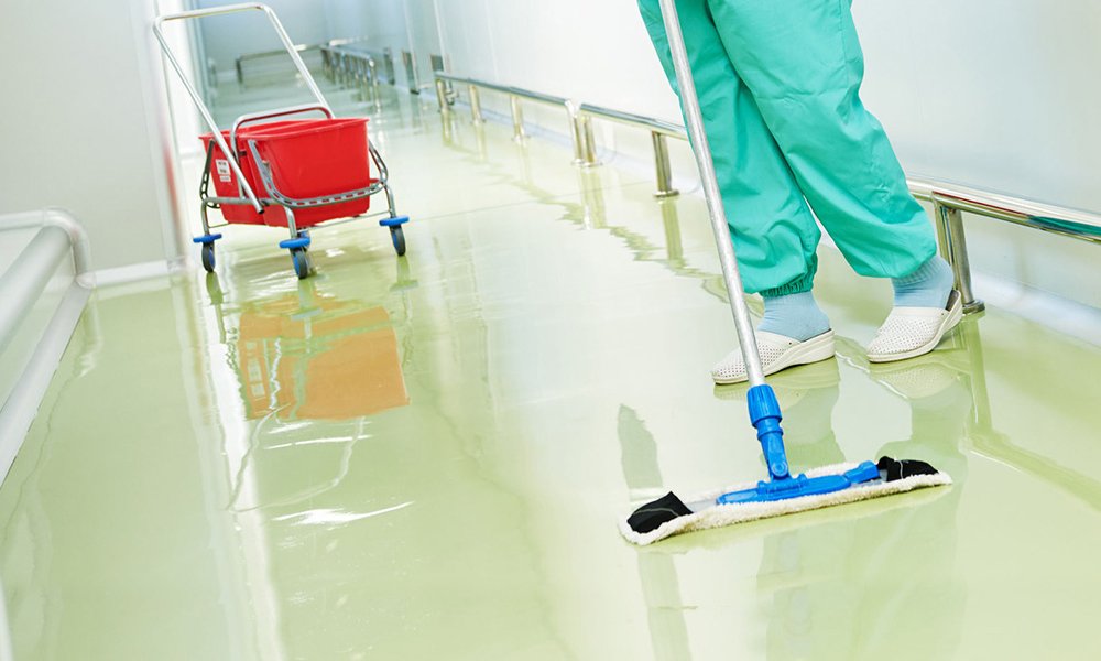 Exigen considerar accidente de trabajo los contagios por covid de todo el personal que trabaja en centros sanitarios