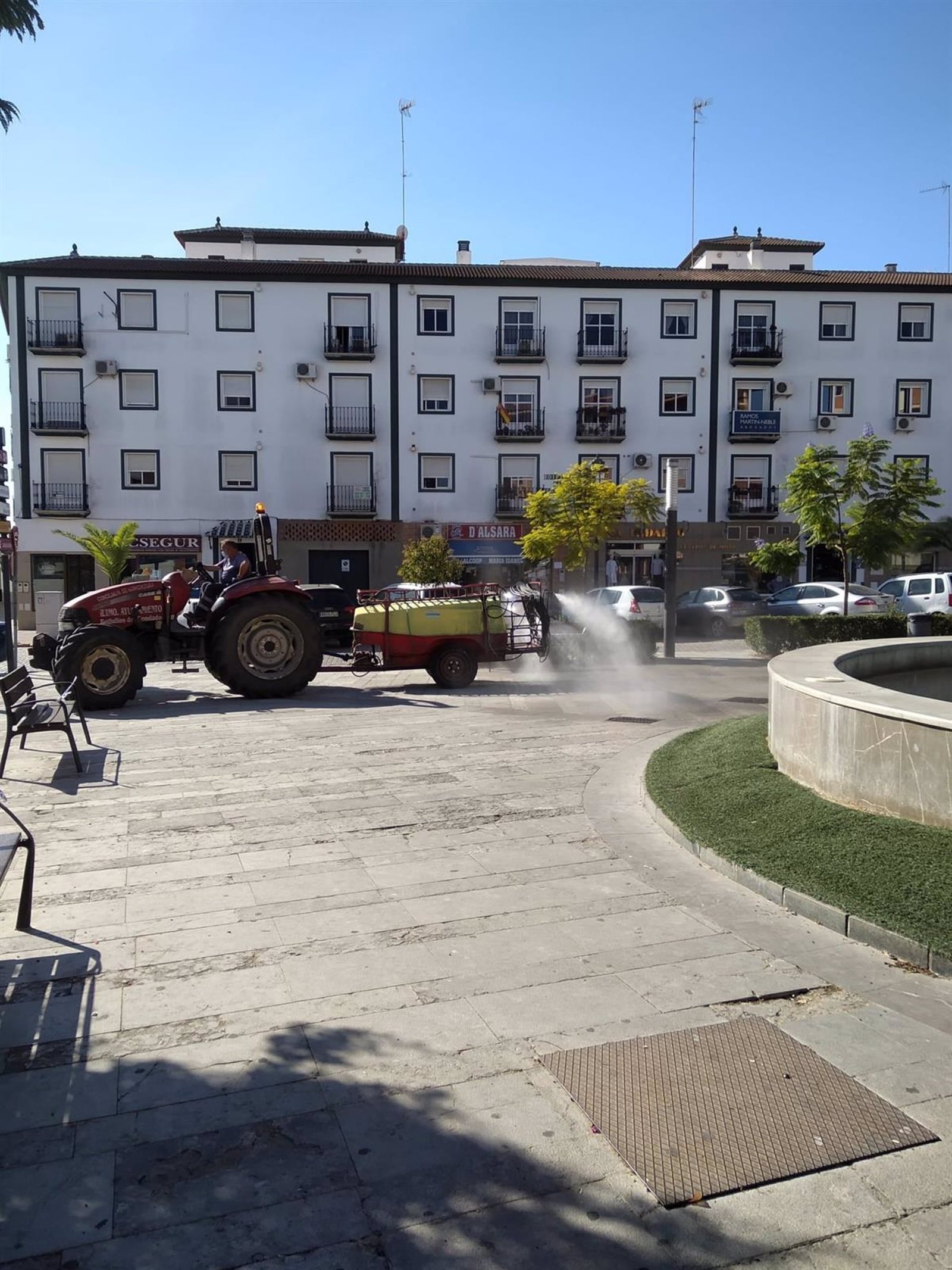 Bollullos clausura parques y corta una avenida por el aumento de casos covid