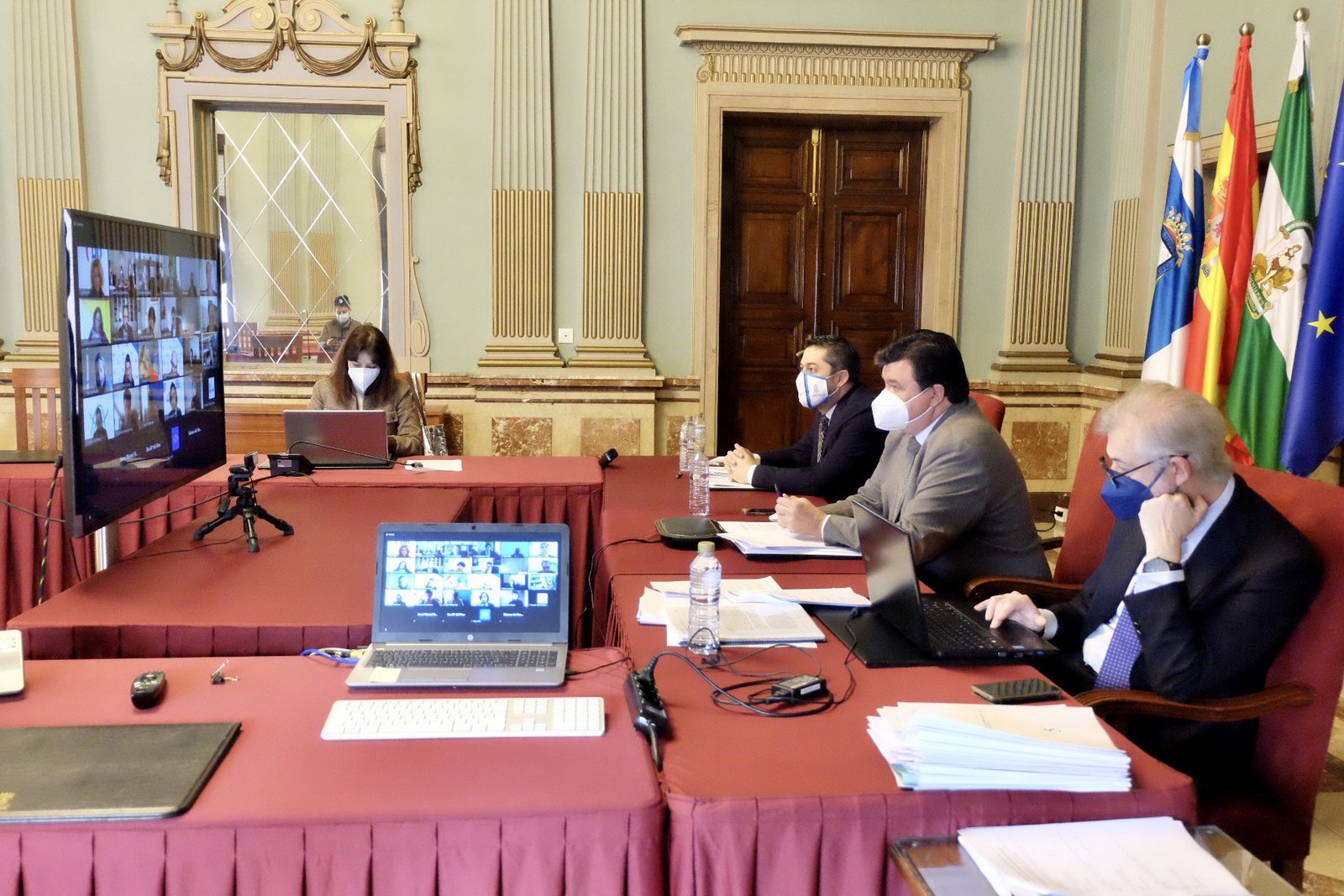 El Ayuntamiento de Huelva fijará las normas para disfrutar de la playa del Espigón antes del verano