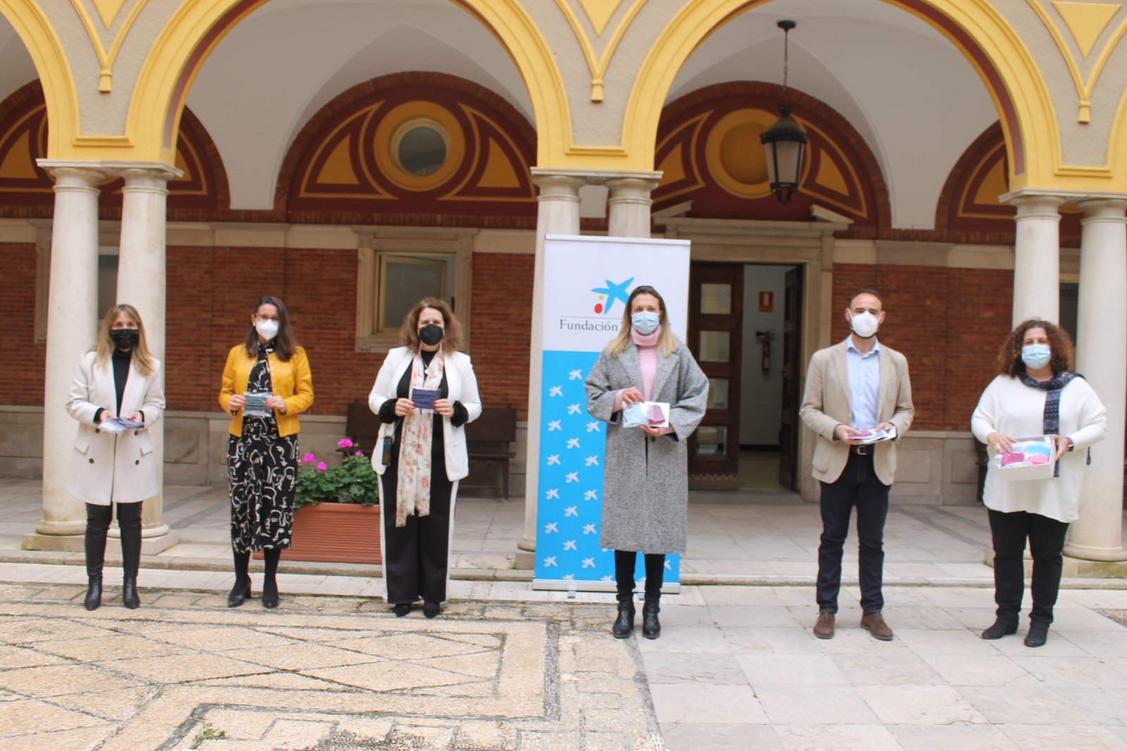 Un nuevo proyecto social garantiza mascarillas a más de 1.000 escolares onubenses en situación vulnerable