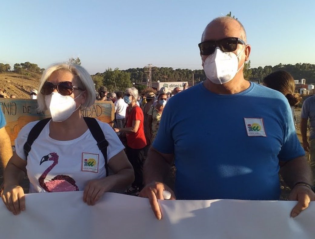 IU exige a la Junta el expediente completo de la ampliación del vertedero tras un año de «silencio»