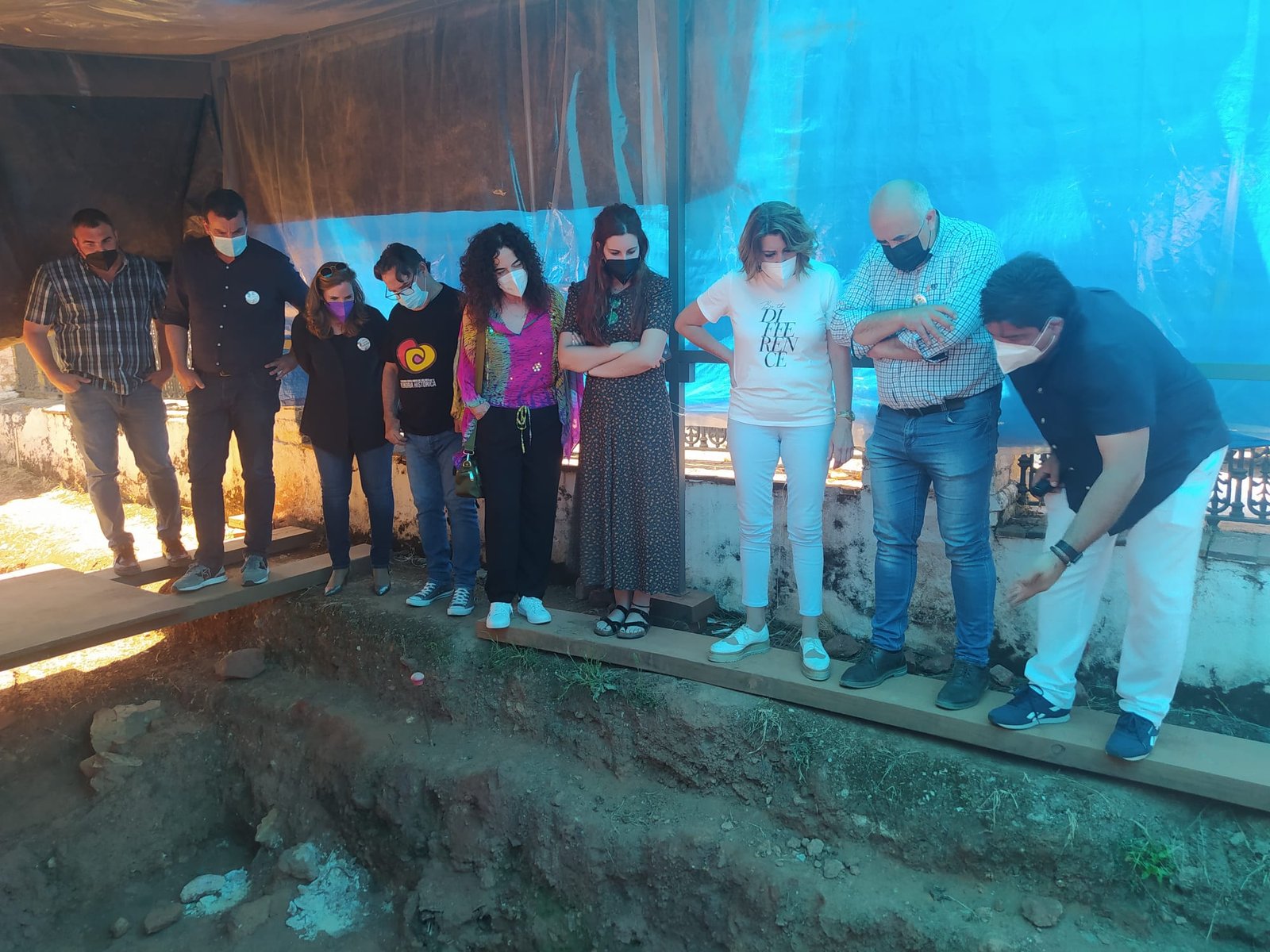 Los arqueólogos detectan una amplia presencia de mujeres en las fosas comunes de Nerva