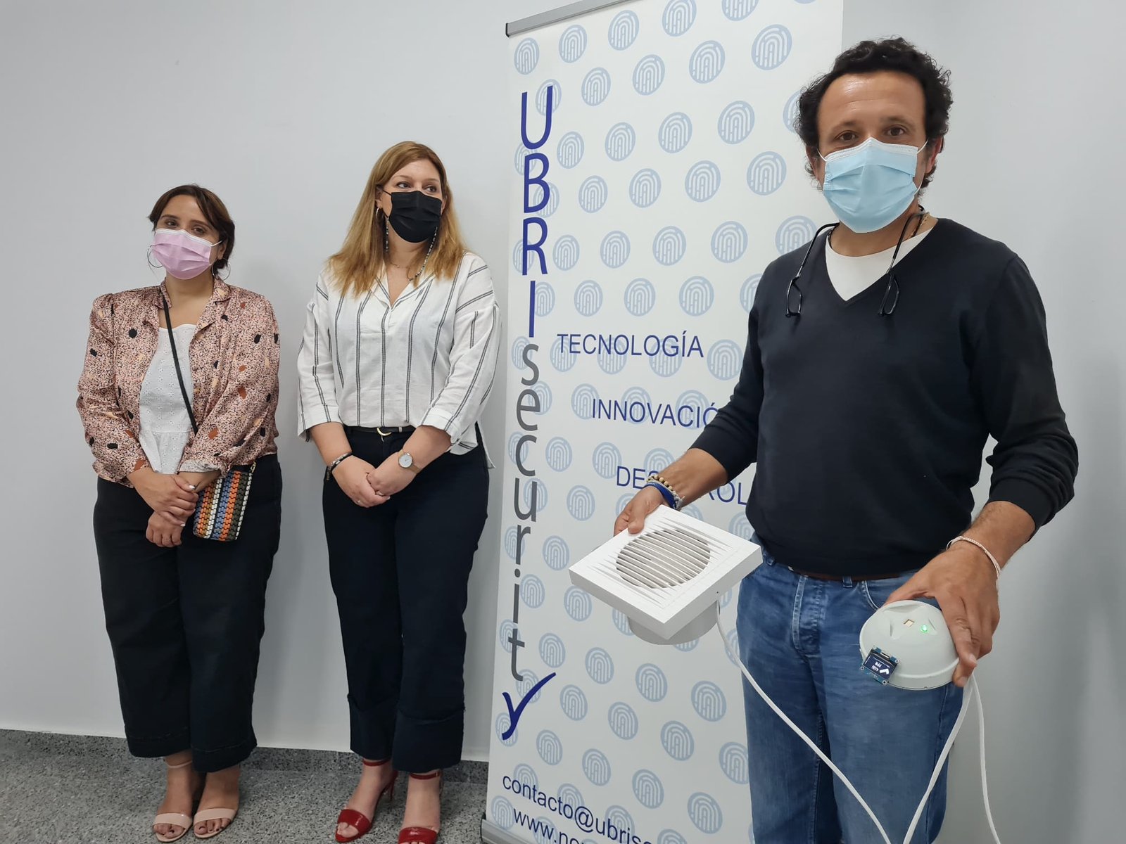 Un dispositivo diseñado en Valverde controla la calidad del aire y lo renueva cuando detecta anomalías