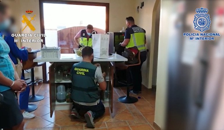 Desarticulado un violento grupo criminal dedicado al cobro de deudas que operaba desde Almonte