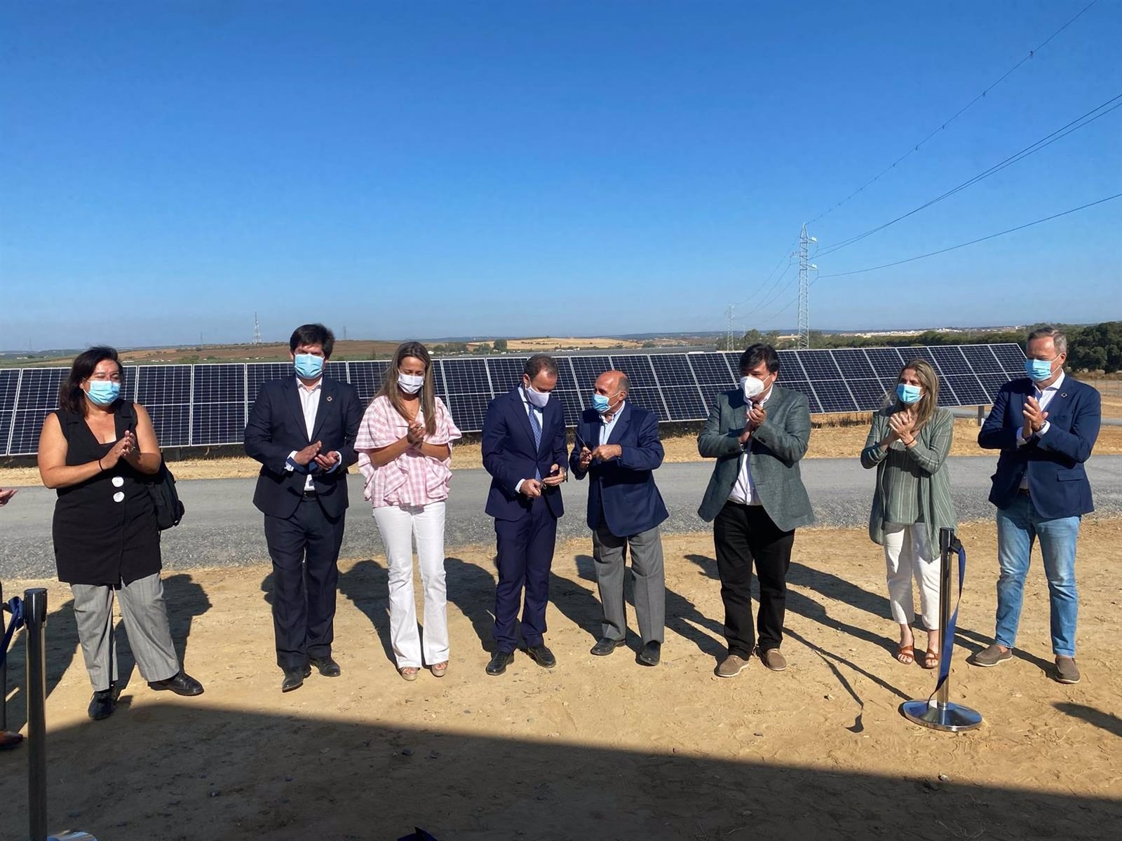 La primera planta fotovoltaica de la capital ya genera energía para 28.000 hogares
