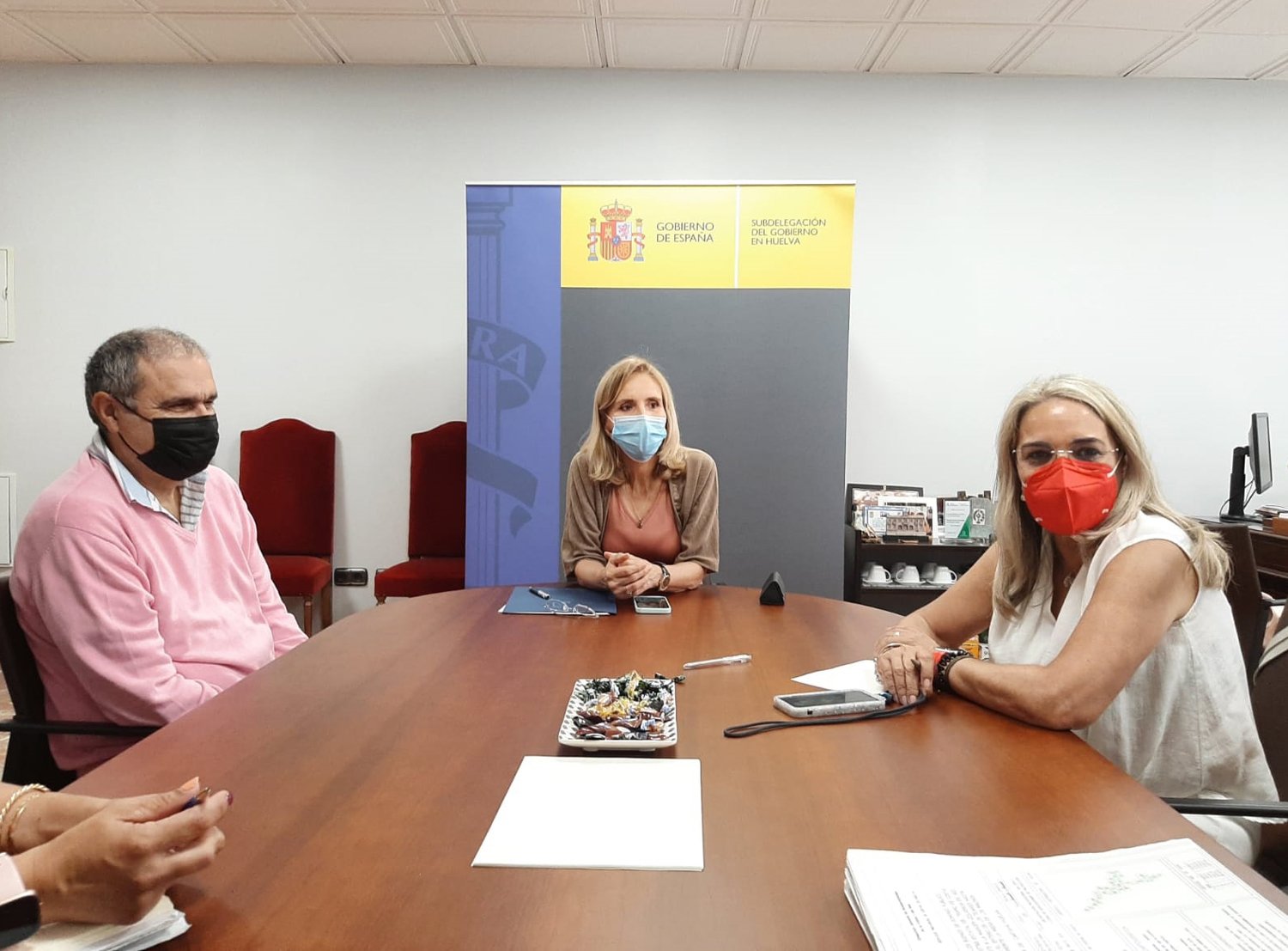 Cartaya aborda con el Gobierno las actuaciones de Costas en la Ría del Piedras