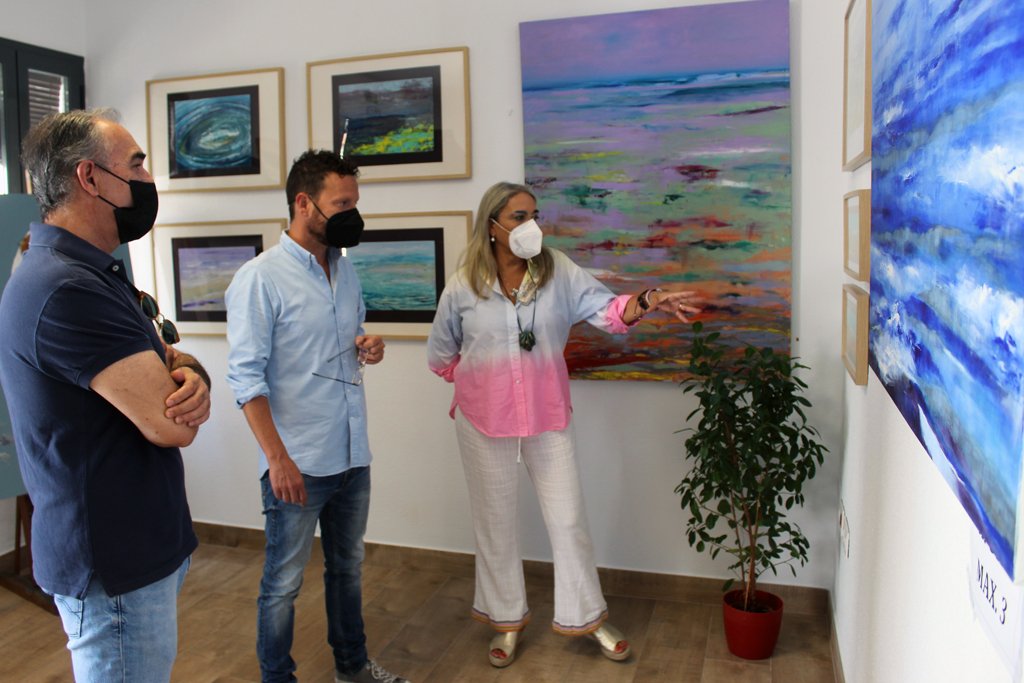 El Rompido acoge la exposición de pintura ‘marEpoca’ de Pedro Roldán