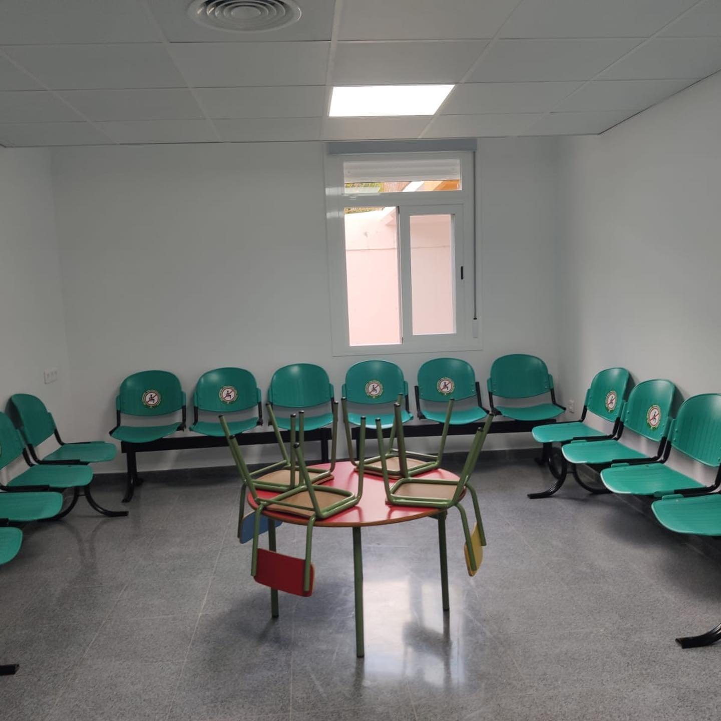 El Hospital de Riotinto habilita nuevas salas de espera en Urgencias