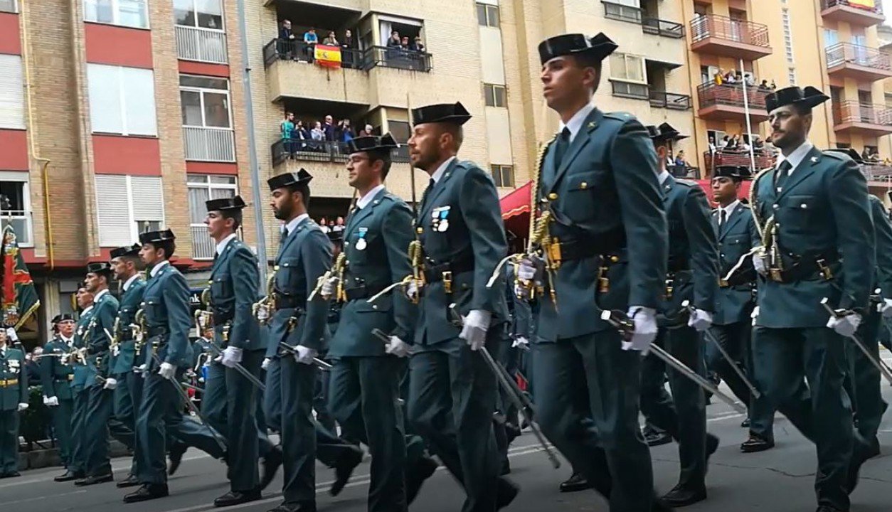 Cientos de guardias civiles obligados a despedirse del jefe de comandancia en Huelva incluso en días libres o desplazándose más de 100 kilómetros