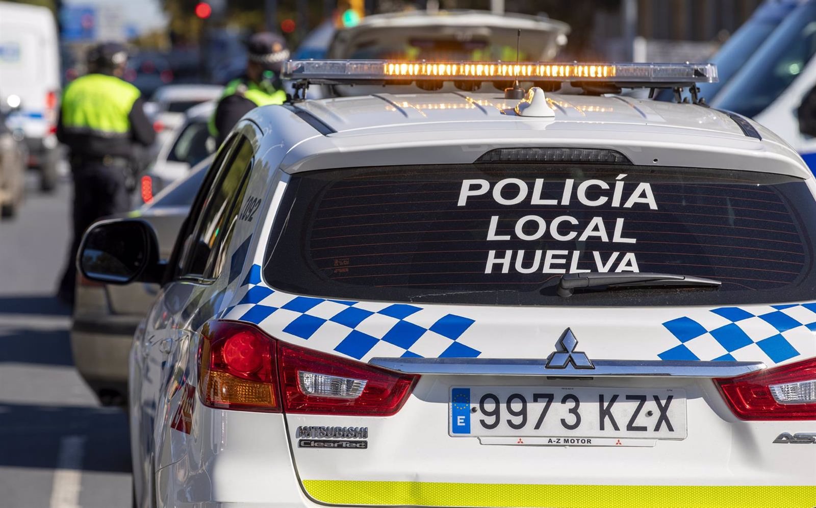 La Policía Local de Huelva moderniza su flota con 10 motocicletas y un furgón de atestados
