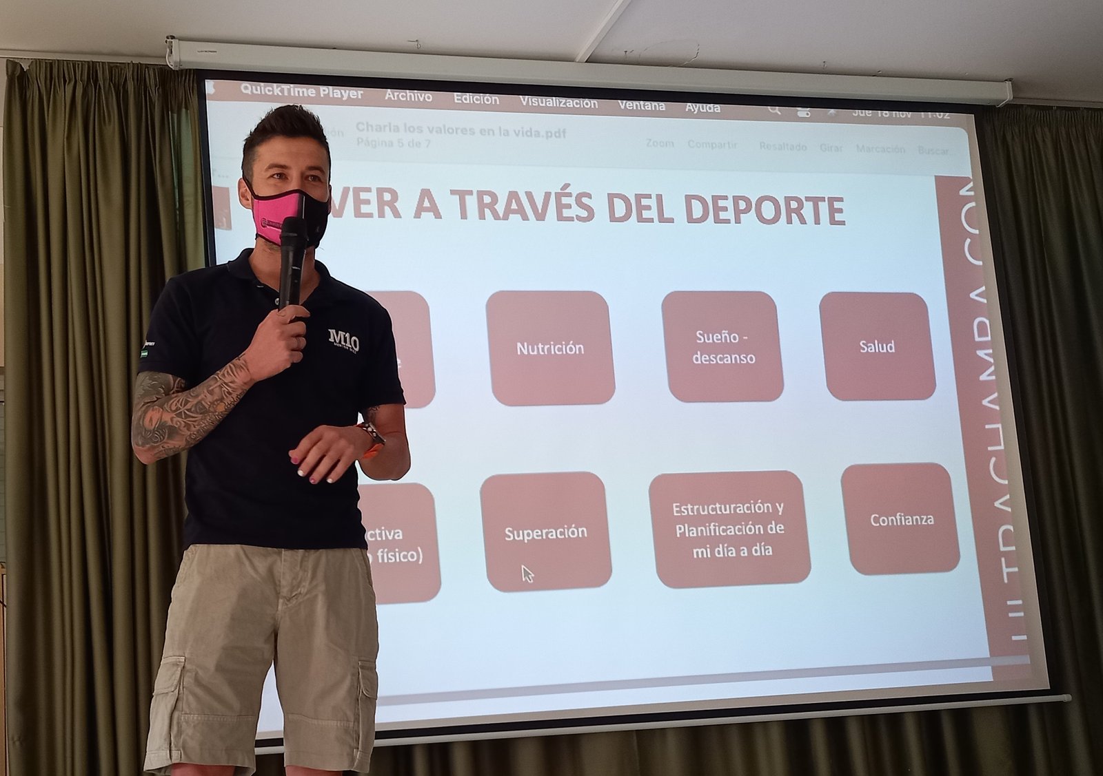 Chamba llama a los jóvenes de Nerva a ponerse «las gafas del deporte»