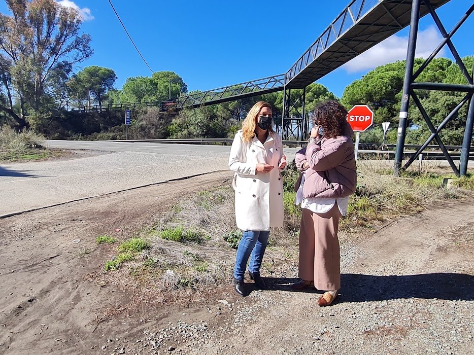 El Gobierno construirá una rotonda en la N-435 para dar seguridad a Los Pinos de Valverde