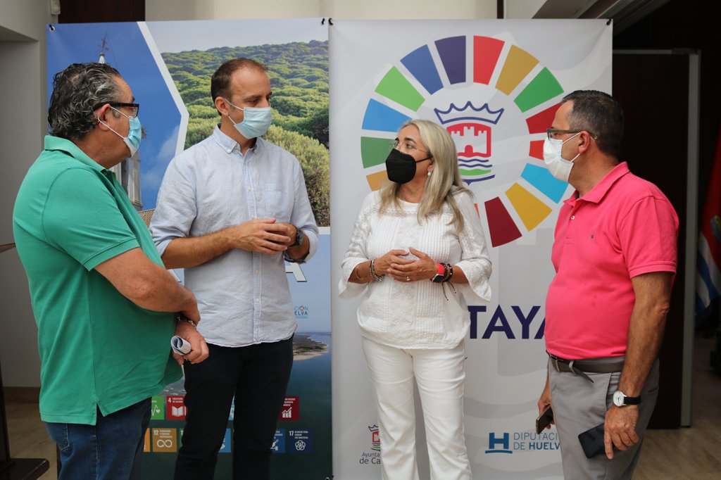 El Ayuntamiento de Cartaya promociona el comercio local en Navidad
