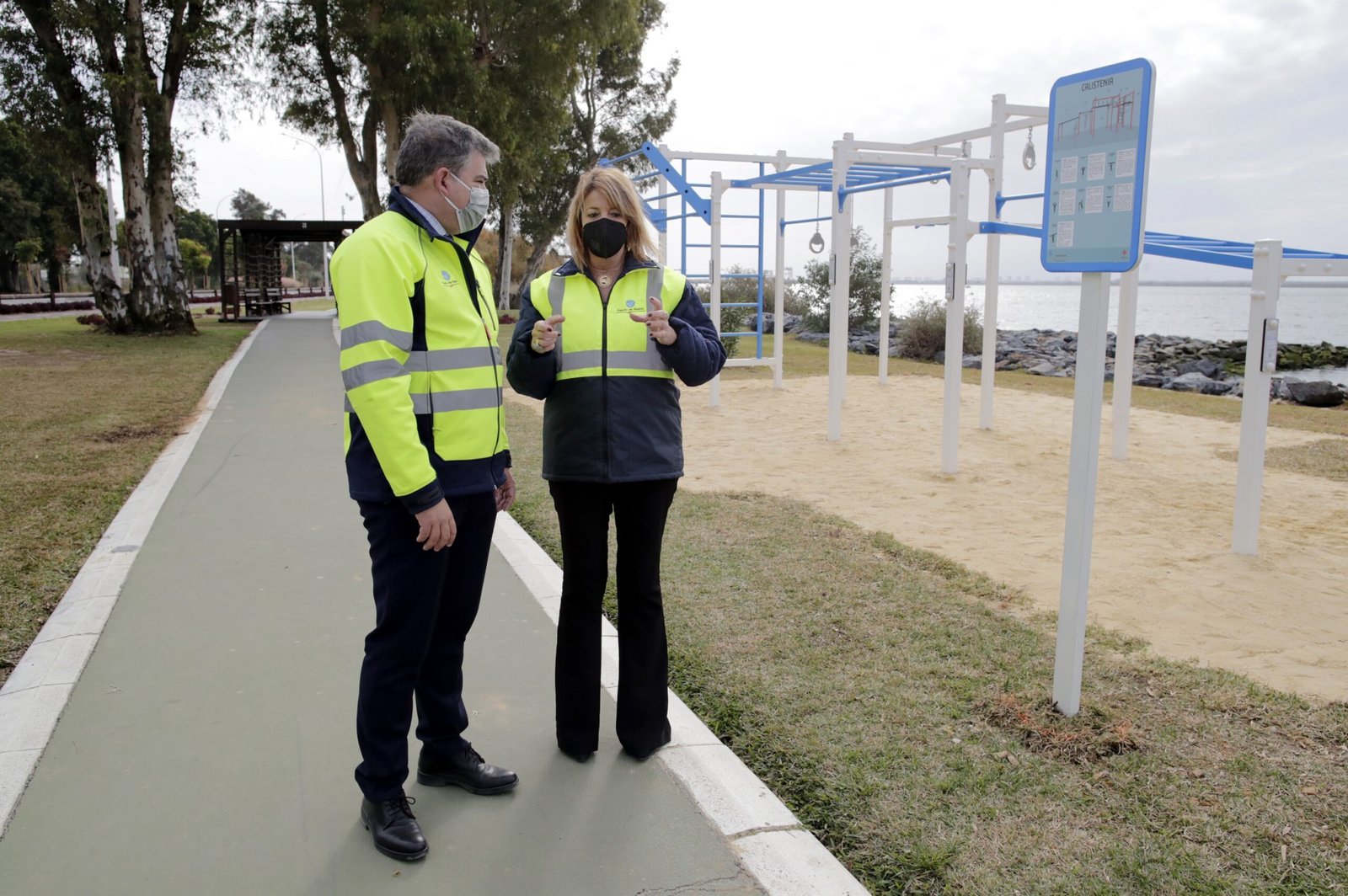 El Puerto incorpora la calistenia a la Avenida Francisco Montenegro