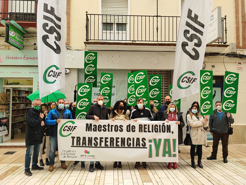 Denuncian la «situación discriminatoria» de los maestros de religión