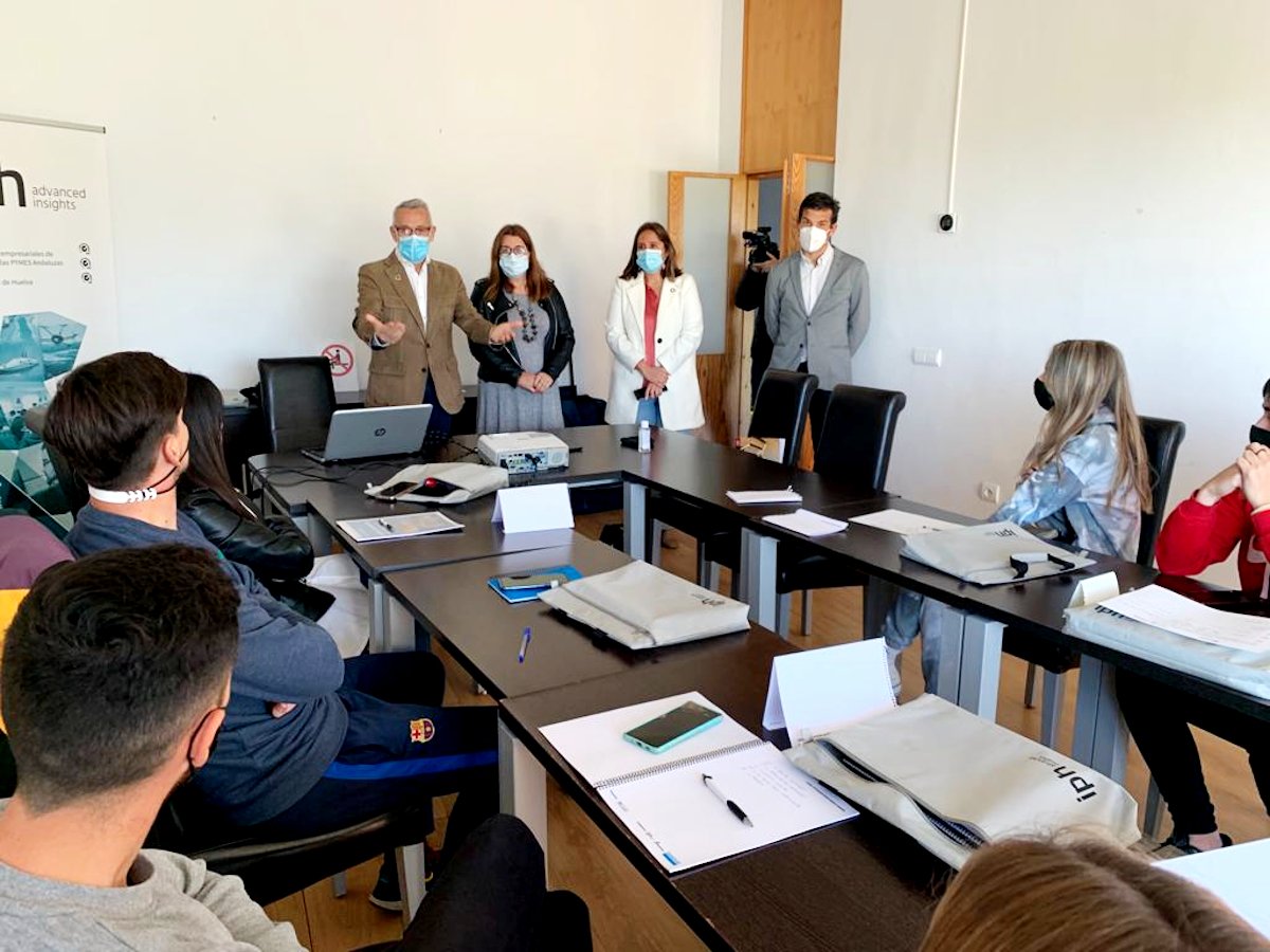 Diputación convoca 13 becas remuneradas para la Cuenca Minera en el Plan HEBE