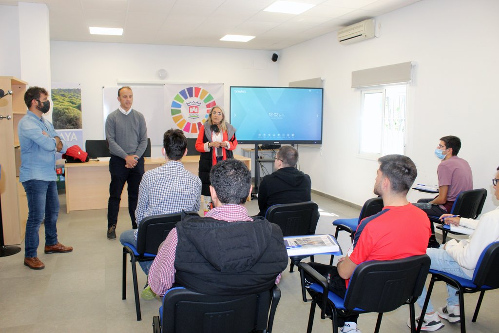 Cartaya inaugura un curso de mantenimiento de edificios