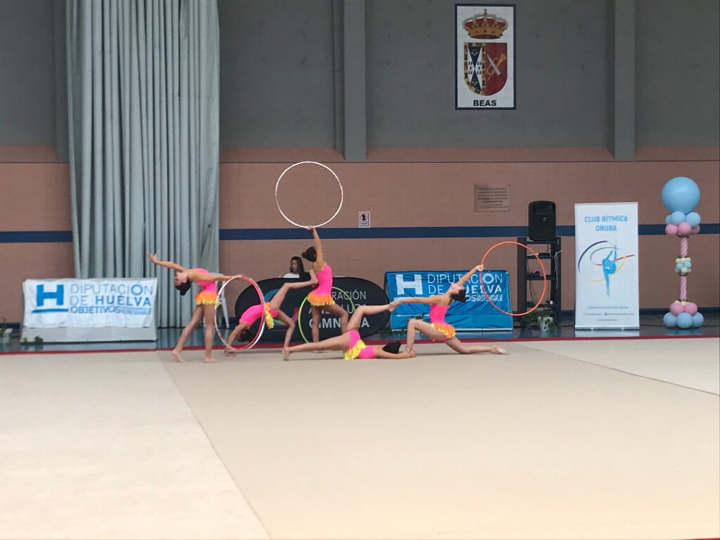 Unos 400 niños participan en los cuatro encuentros de gimnasia rítmica que ha puesto en marcha Diputación