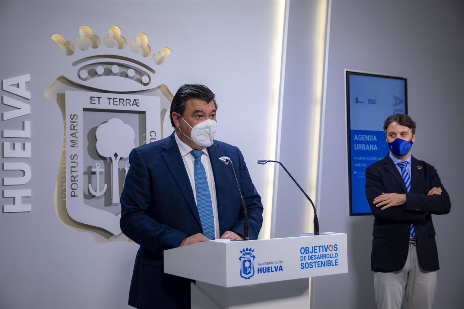 El alcalde de Huelva valora «muy positivamente» el aval del Consejo de Seguridad Nuclear al proyecto de Fertiberia