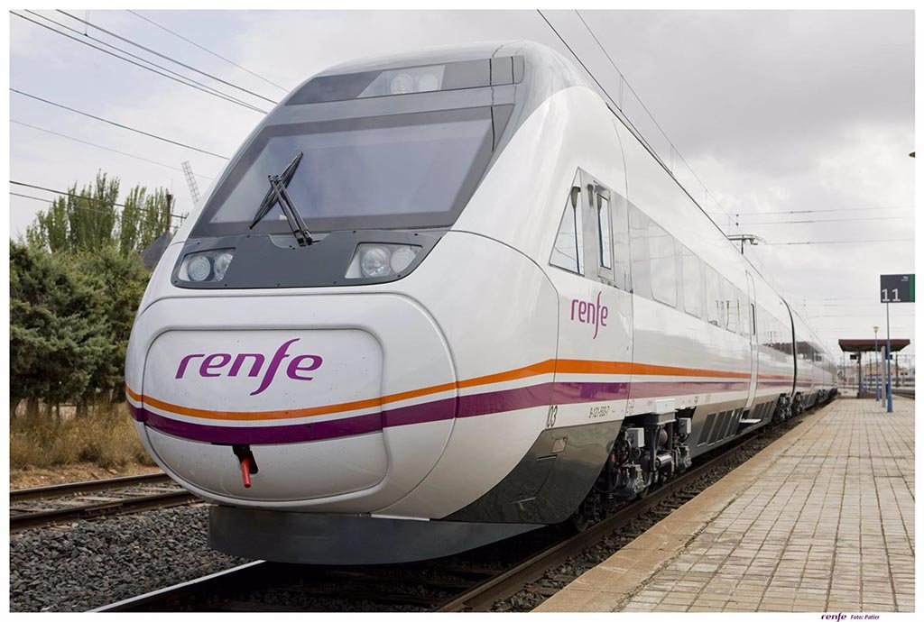 Renfe incrementa la oferta entre Huelva y Madrid con dos trenes más diarios para el verano
