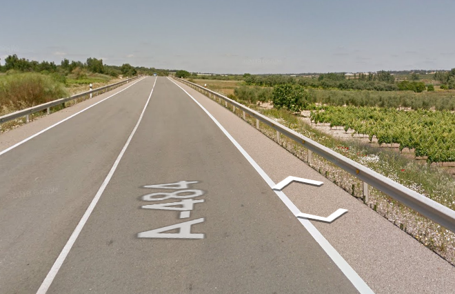 Cinco heridos tras la salida del vía de un vehículo en Rociana del Condado