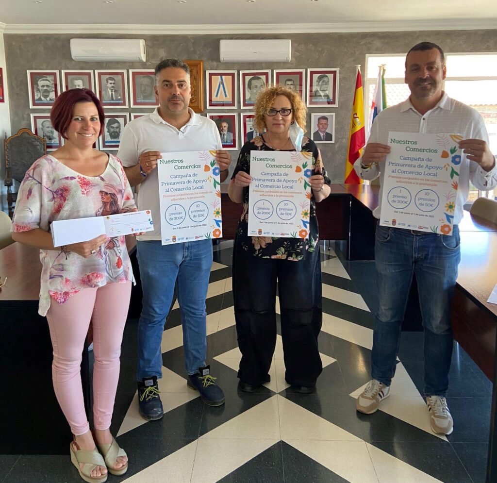 Sortean premios por comprar en El Campillo durante el mes de junio