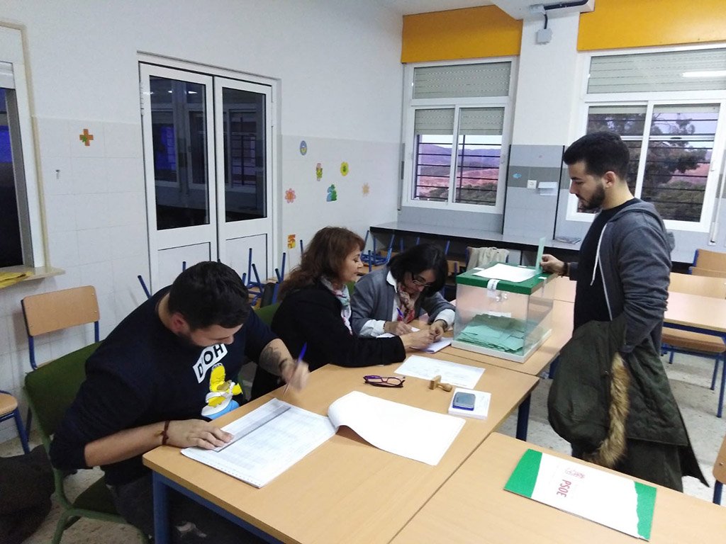 Más de 400.000 personas llamadas al voto en Huelva
