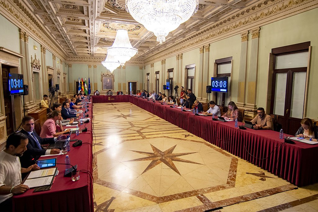 El Ayuntamiento aprueba un Presupuesto que «aborda los retos que reclama Huelva»