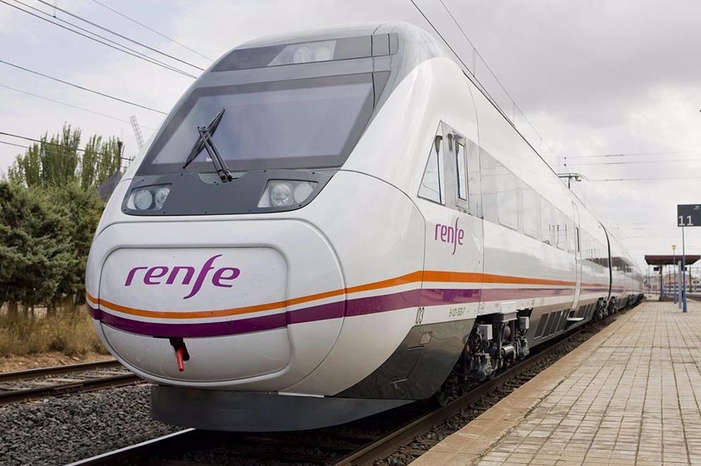 Nuevos horarios para los trenes Huelva-Madrid a partir del 1 de junio