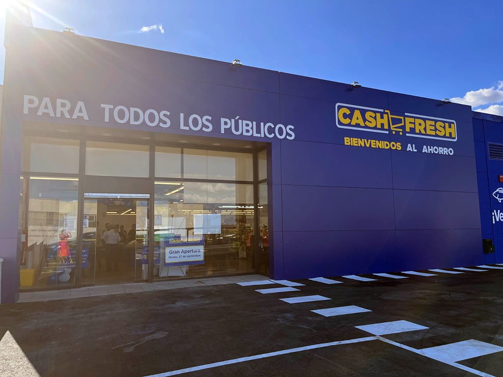 CASH FRESH inaugura nueva tienda en Valverde