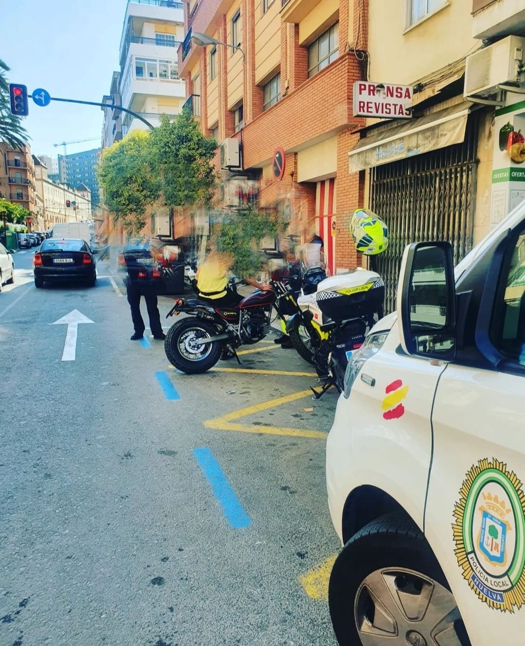 Imputan a los padres de un menor que conducía un ciclomotor por las calles de Huelva