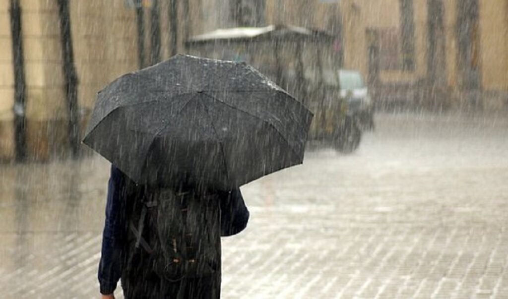 Aviso amarillo: vuelven las lluvias a toda la provincia a partir de las 18:00 horas