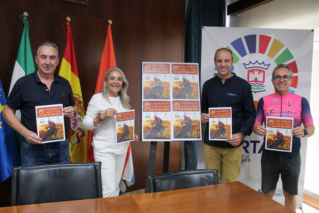 Cerca de 400 corredores participan este sábado en la III Media Maratón BTT ‘Pinares de Cartaya’
