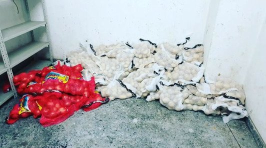 Intervienen 600 kilos de patatas y cebollas por venta ambulante en Huelva