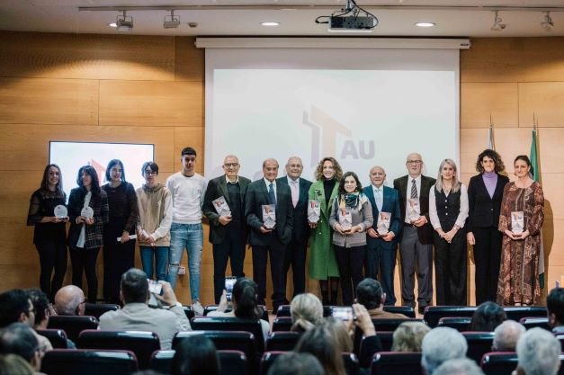 La Fundación TAU cierra sus II Jornadas sobre Discapacidad premiando a personas colaboradoras